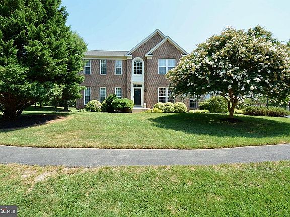 3rd image of 15379 Bald Eagle Ln