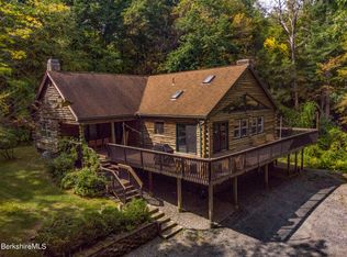 6 Berkshire Cir, Great Barrington, MA 01230