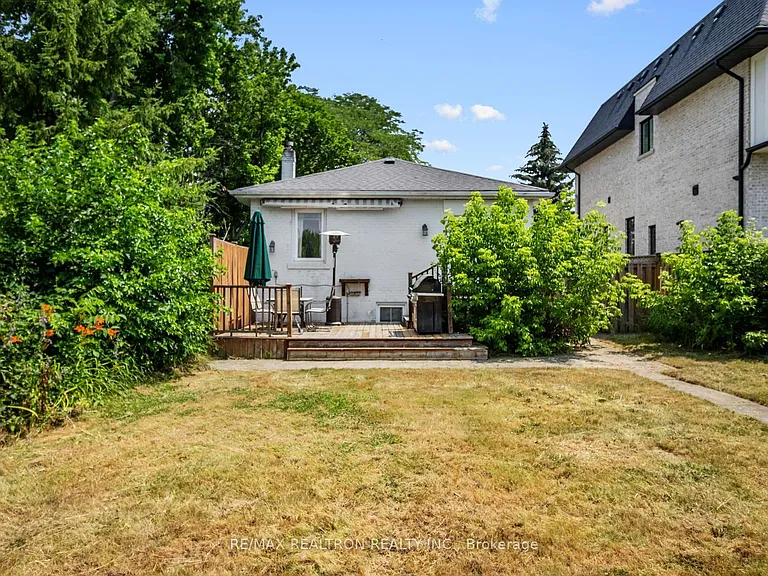 110 Gorman Park Rd — Photo 47