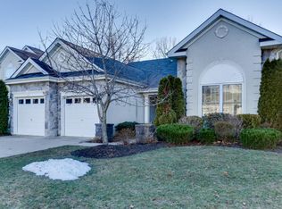 40 Cypress Point Ln, Jackson, NJ 08527