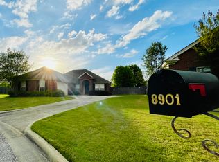 8901 Abingdon Pl, Montgomery, AL 36117