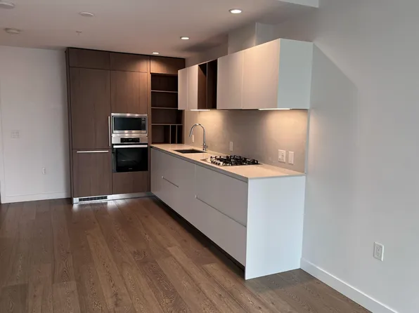 6000 McKay Ave #4603, Burnaby, BC V5H 0K2