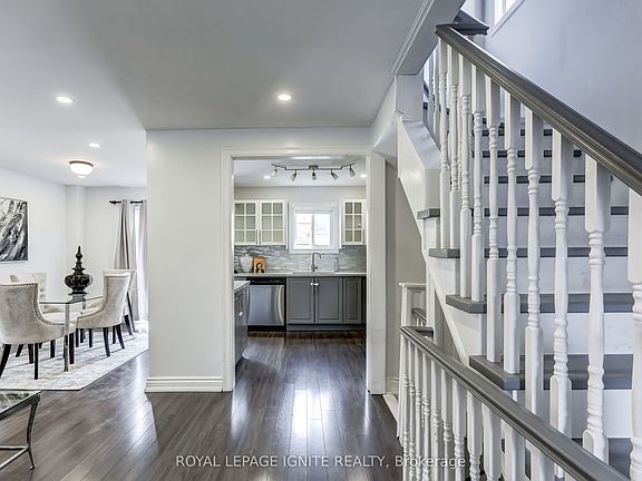 5th image of 172 Radford Dr