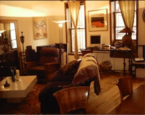 Rented by City Connections Realty | media 54