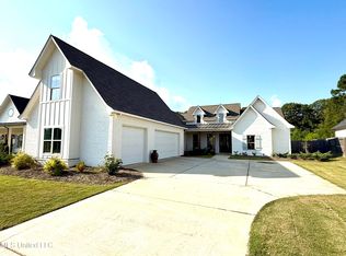 114 Biltmore Cv, Flowood, MS 39232