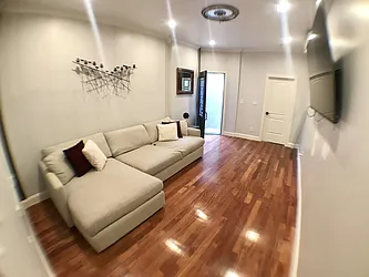 Rented by Apple Exclusive Realty Inc