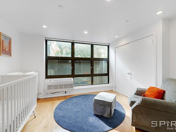 5th image of 727 Prospect Pl #1A