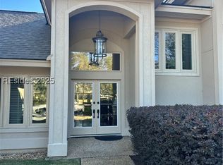 34 Old Fort Dr, Hilton Head Island, SC 29926