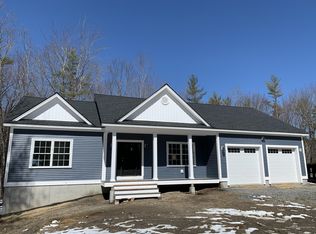 15 Sunshine Dr, Hollis Center, ME 04042