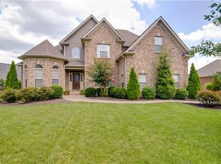 1003 Whispering Wind Way, Hendersonville, TN 37075