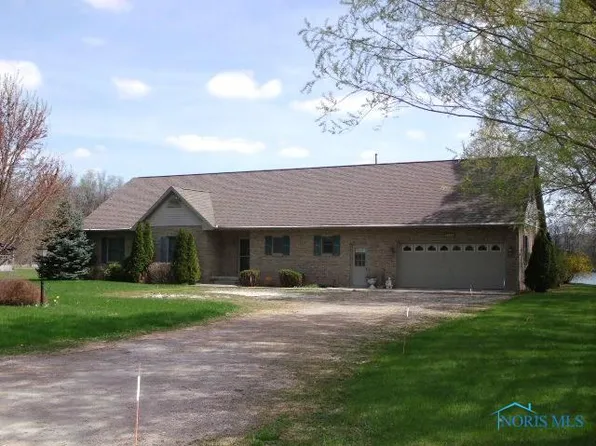 12094 Quarry Rd, North Baltimore, OH 45872