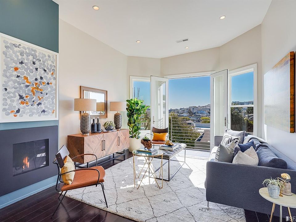 1st image of 3055B California St