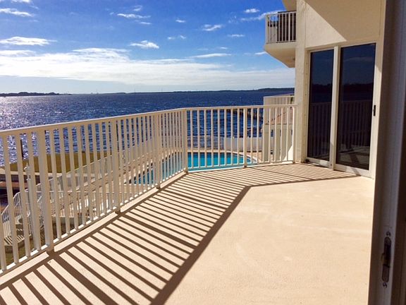 Balcony, BBQ allowed