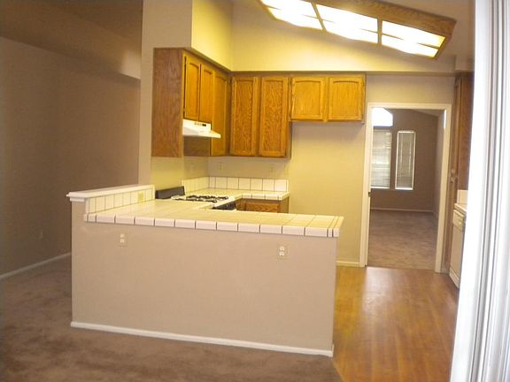 5th image of 8434 Casablanca Way