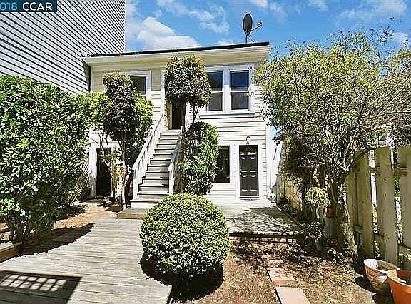 2nd image of 438 Masonic Ave