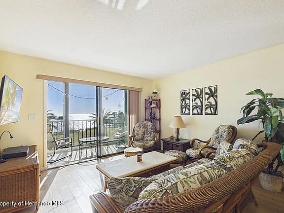 3rd image of 4550 Bay Blvd APT 1226