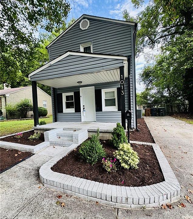 1st image of 1013 Willow Rd