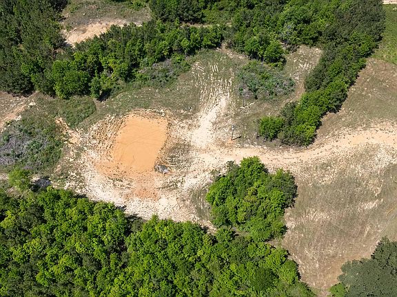 5th image of 1674 Long Creek Rd