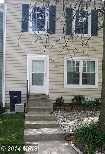 1st image of 927 Saint Michaels Dr