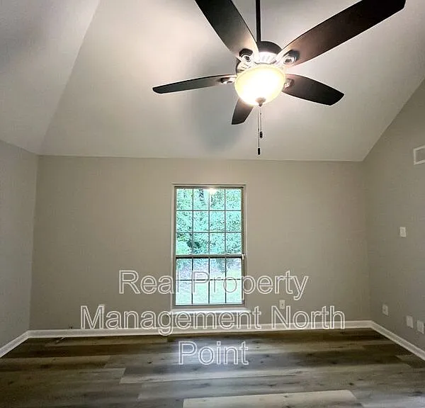 3030 Steeplechase Dr — Photo 16