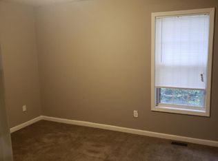 8607 Woodcreek Ct, Douglasville, GA 30135