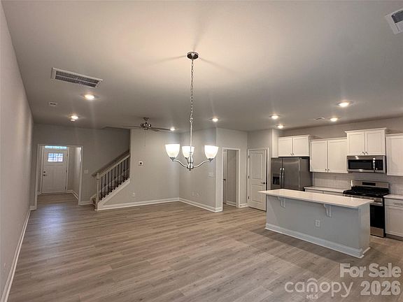 5th image of 4021 Port Richmond Ave #4