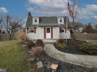 1368 Bernard Ave, Willow Grove, PA 19090