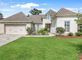 5008 House Sparrow Dr, Madisonville, LA 70447