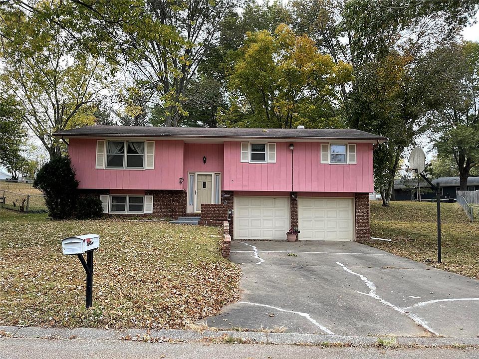 1st image of 3106 Dogwood Dr