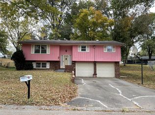 3106 Dogwood Dr, Cape Girardeau, MO 63701
