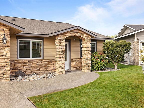 3rd image of 700 Merwin Ct