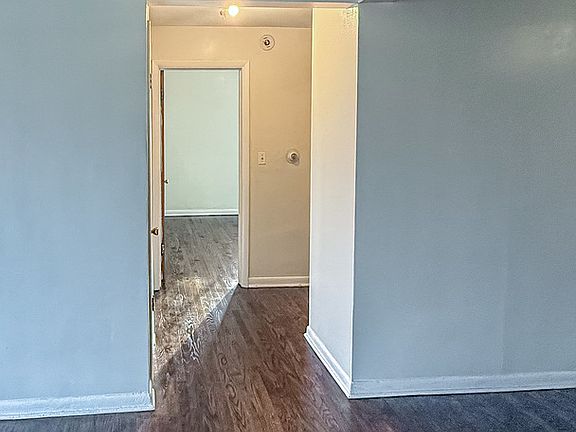 4th image of 1014 Edwards St APT 2