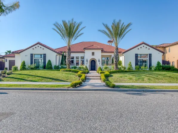 2061 E Sawgrass Ave, Fresno, CA 93730