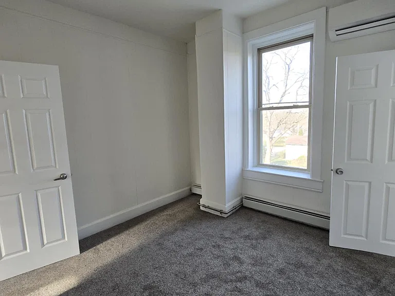 222-224-226 Margaret St — Photo 14