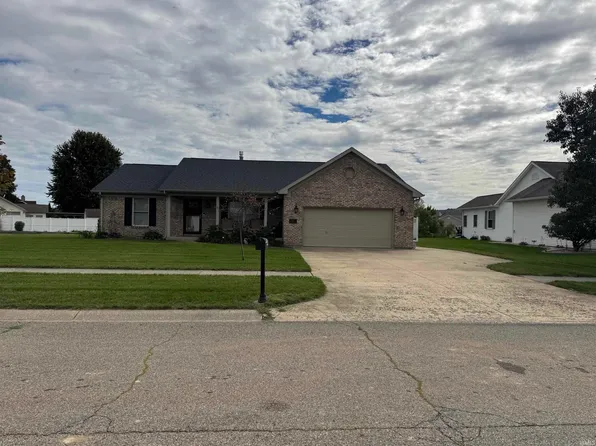 917 Arthur St, Rochester, IN 46975