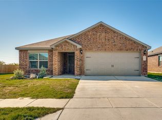 172 Cattlemans Creek Rd W, Newark, TX 76071