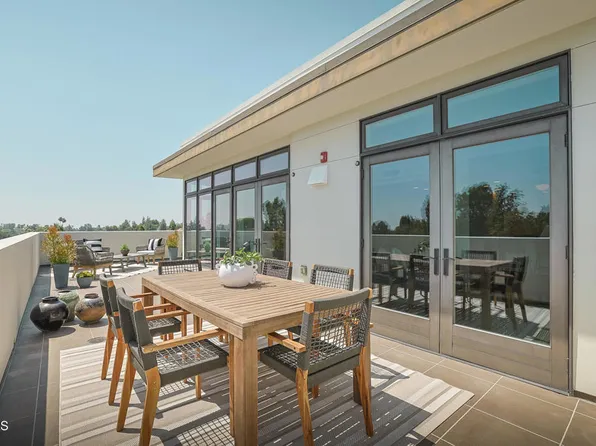 920 Granite Dr Unit 509, Pasadena, CA 91101