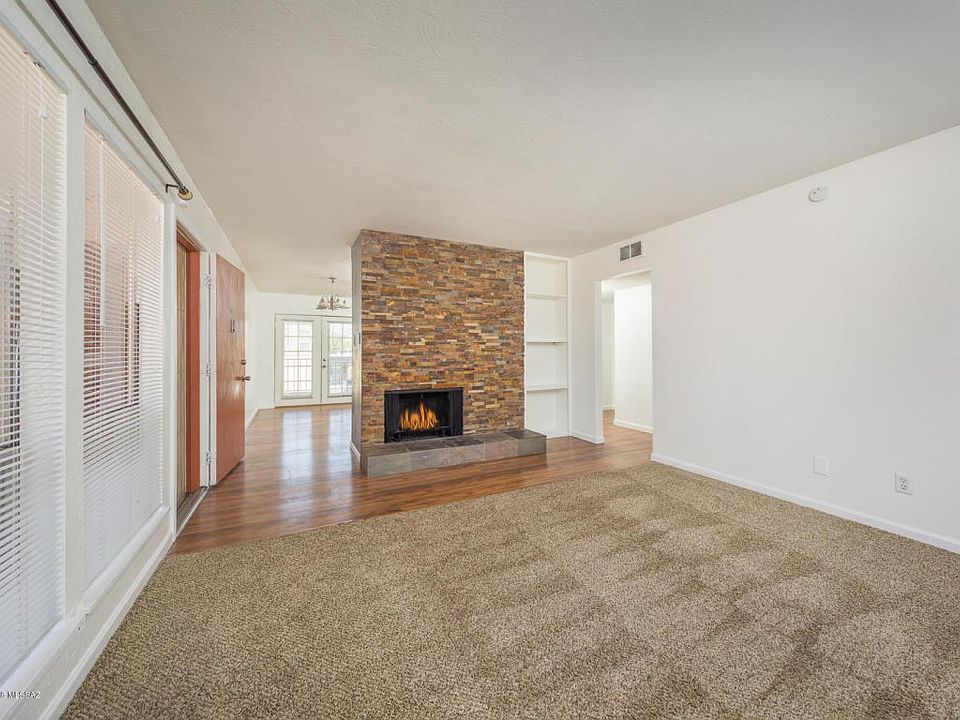 Lascolinas-403_mls-1