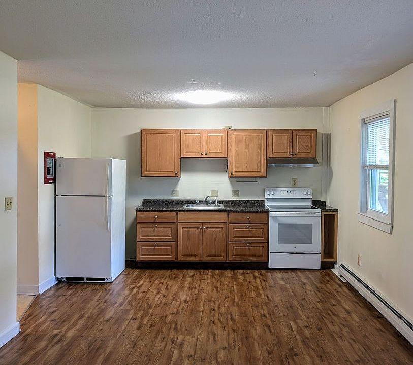 1st image of 231 Birge St #11