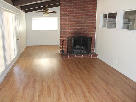3rd image of 6036 N Harrisburg Pl