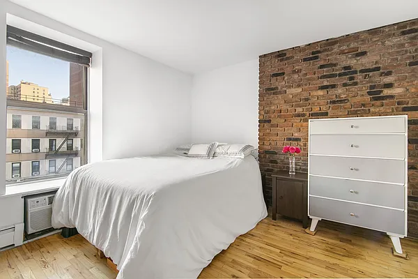 Rented by Warburg | media 5