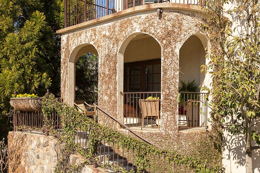2nd image of 413 Spring House Cv