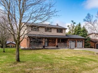 27 Rosewood Ave, Springwater, ON L9X 0P5