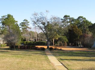 8140 Bay View Dr, Foley, AL 36535