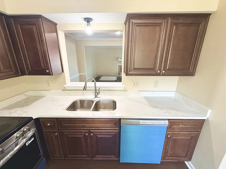 3937 Seeman Rd #1 — Photo 13