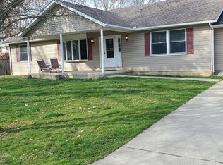 44 Holmes St, Galena, OH 43021