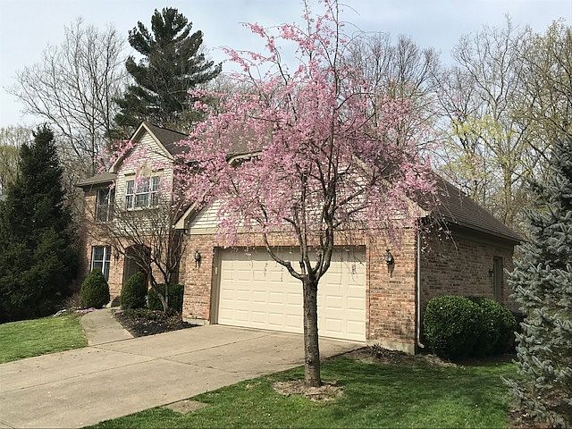 1st image of 205 Bradford Dr