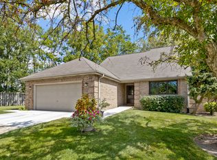 22 Kenilworth Ct, Lombard, IL