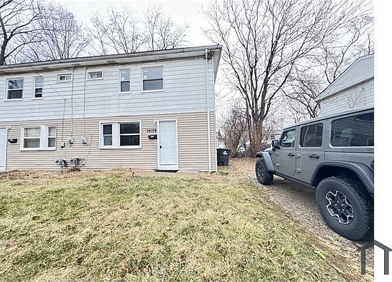 2nd image of 34108 Decatur Ct