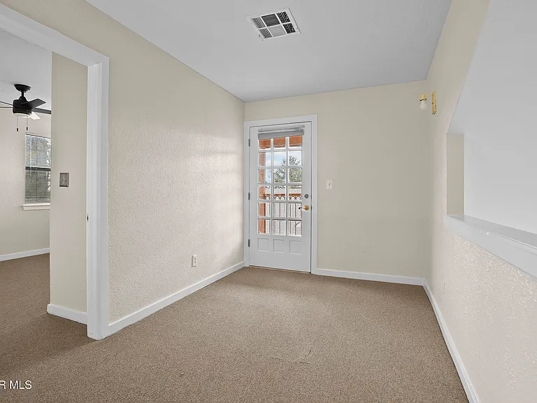 1805 Gurss Pl — Photo 23